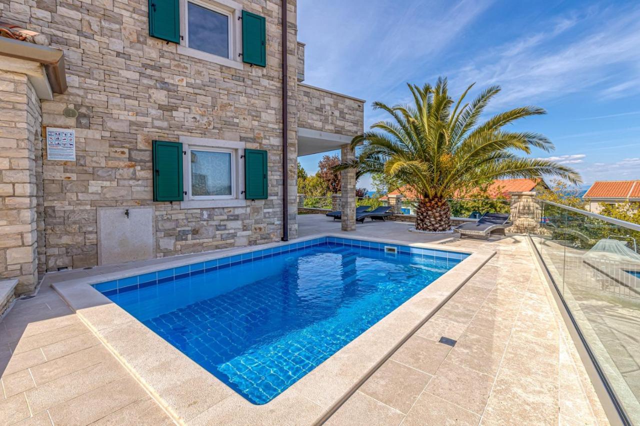 Villa Milena With Pool And Sea View Crveni Vrh Esterno foto