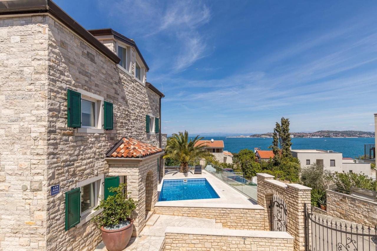Villa Milena With Pool And Sea View Crveni Vrh Esterno foto