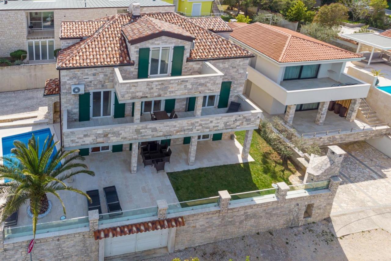 Villa Milena With Pool And Sea View Crveni Vrh Esterno foto