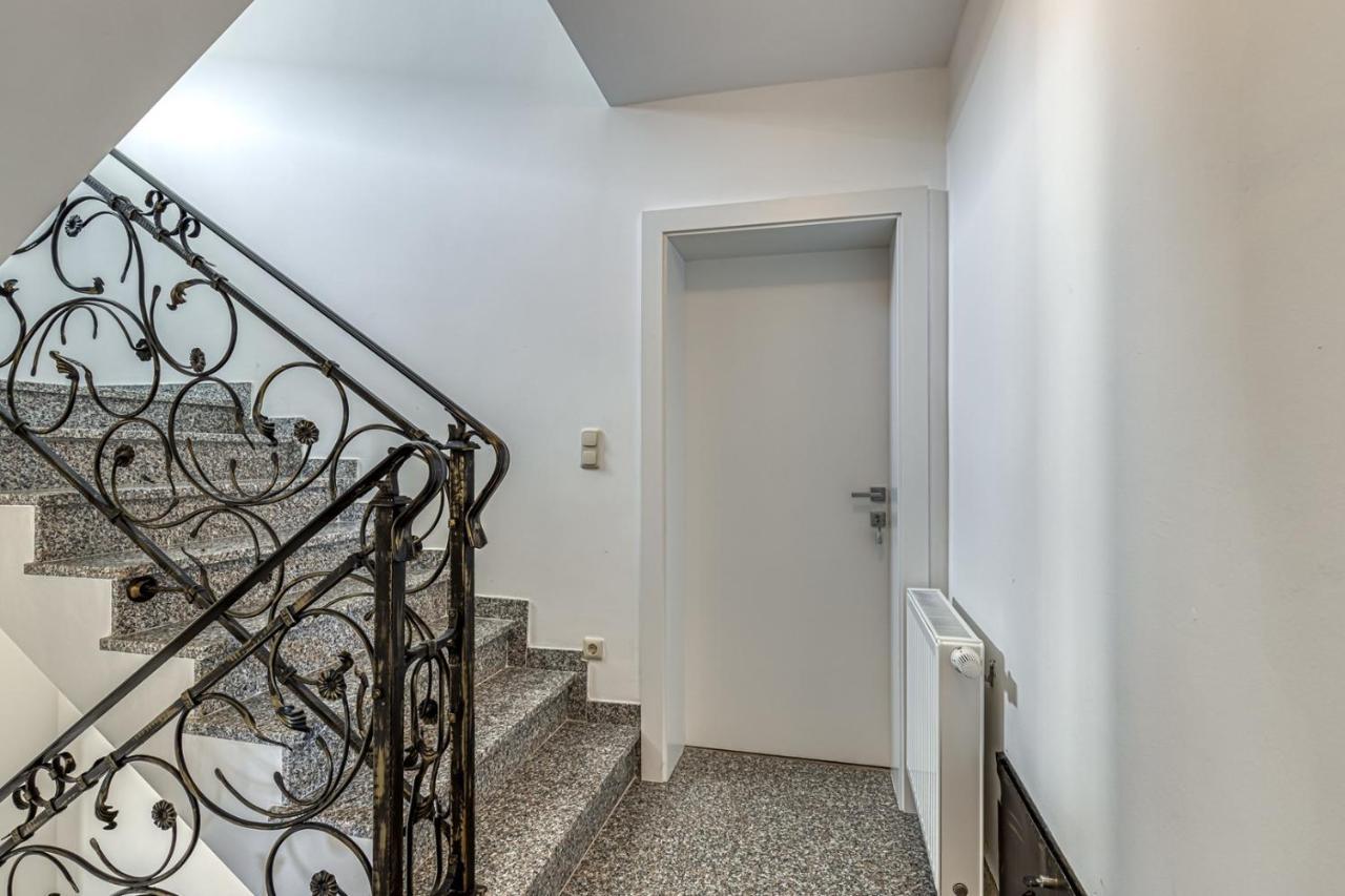 Villa Milena With Pool And Sea View Crveni Vrh Esterno foto