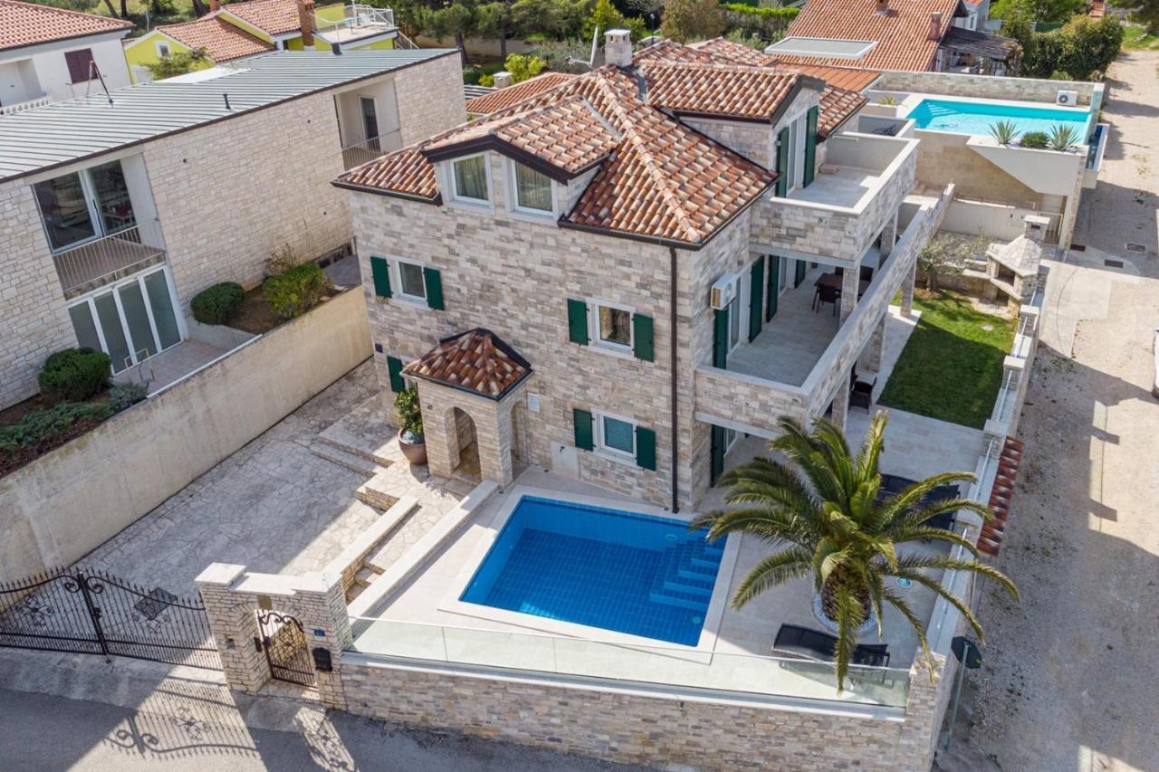 Villa Milena With Pool And Sea View Crveni Vrh Esterno foto