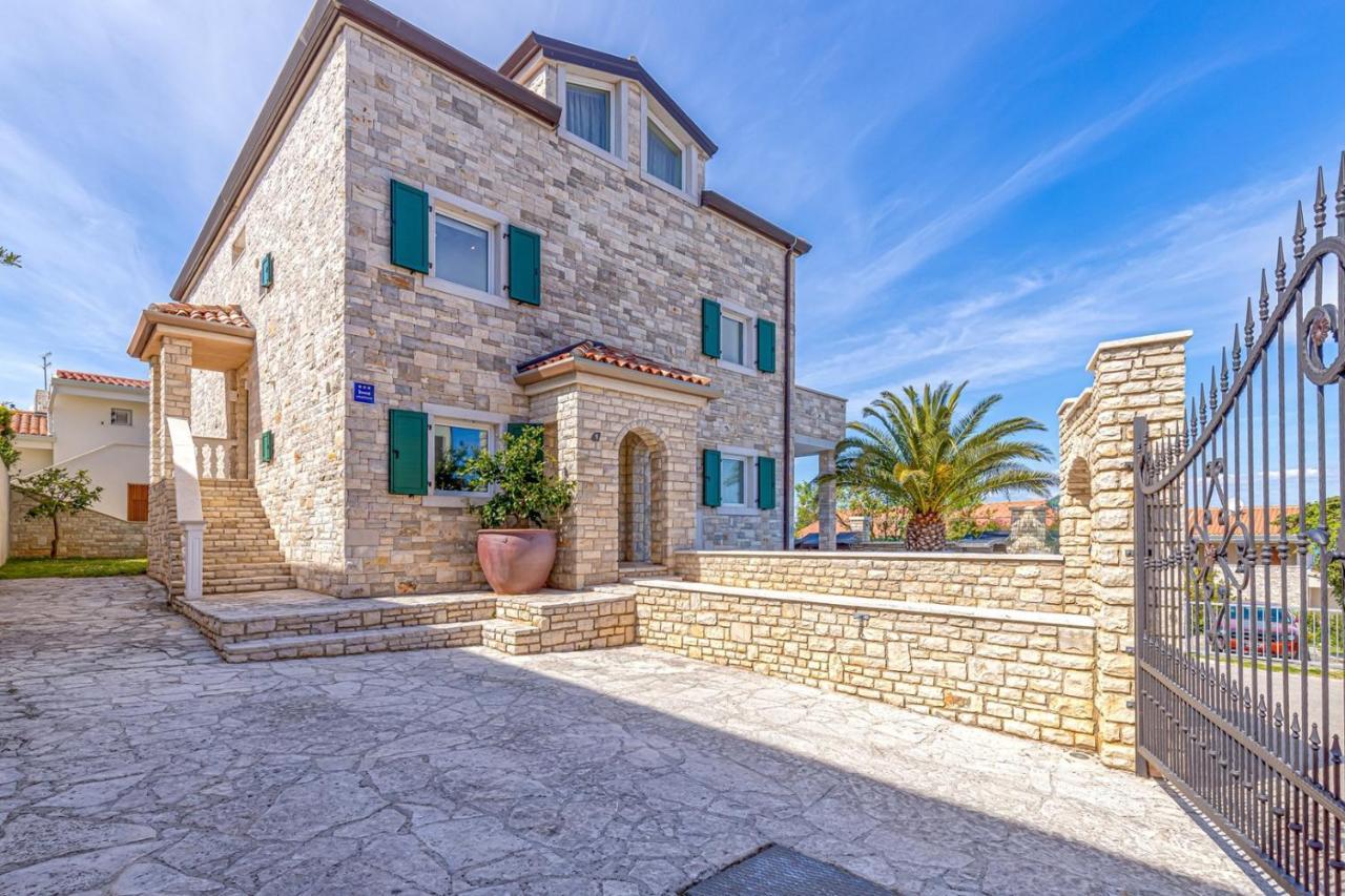 Villa Milena With Pool And Sea View Crveni Vrh Esterno foto