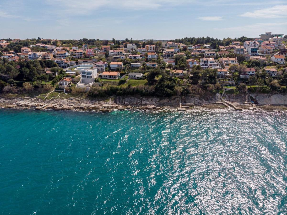 Villa Milena With Pool And Sea View Crveni Vrh Esterno foto