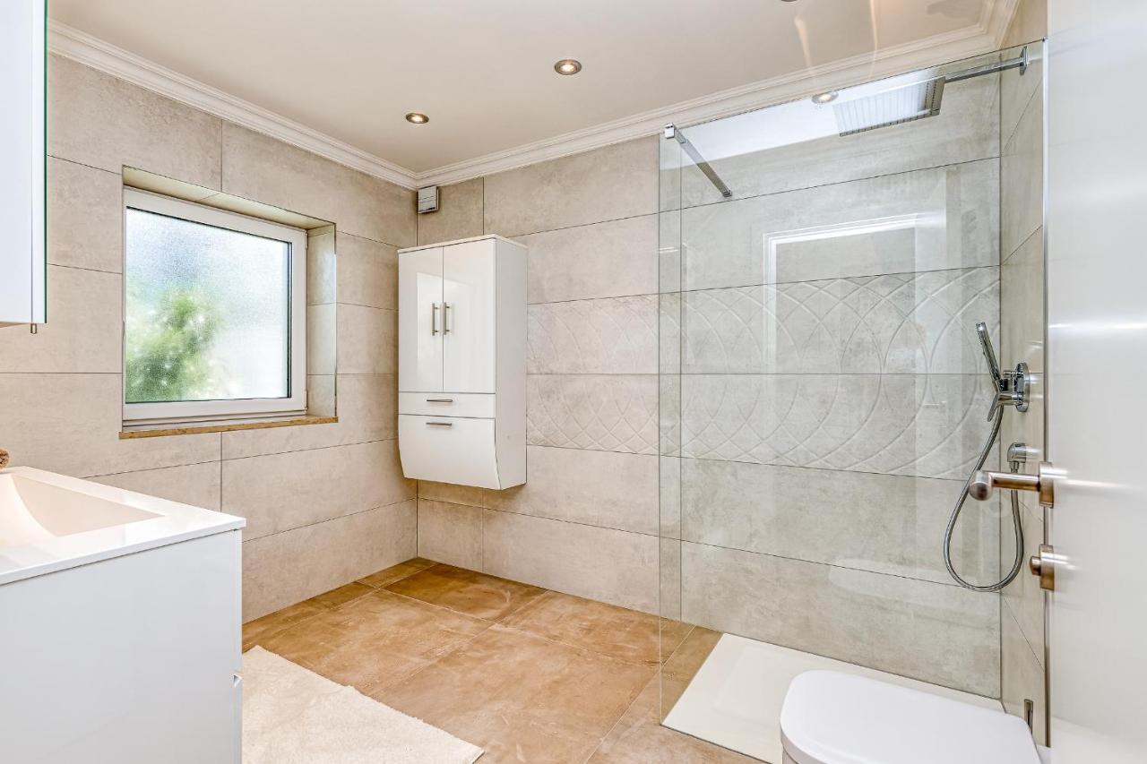 Villa Milena With Pool And Sea View Crveni Vrh Esterno foto
